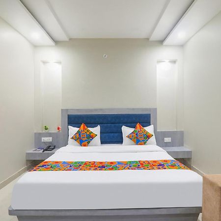 Fabexpress Grand Inn I Chinhat ภายนอก รูปภาพ