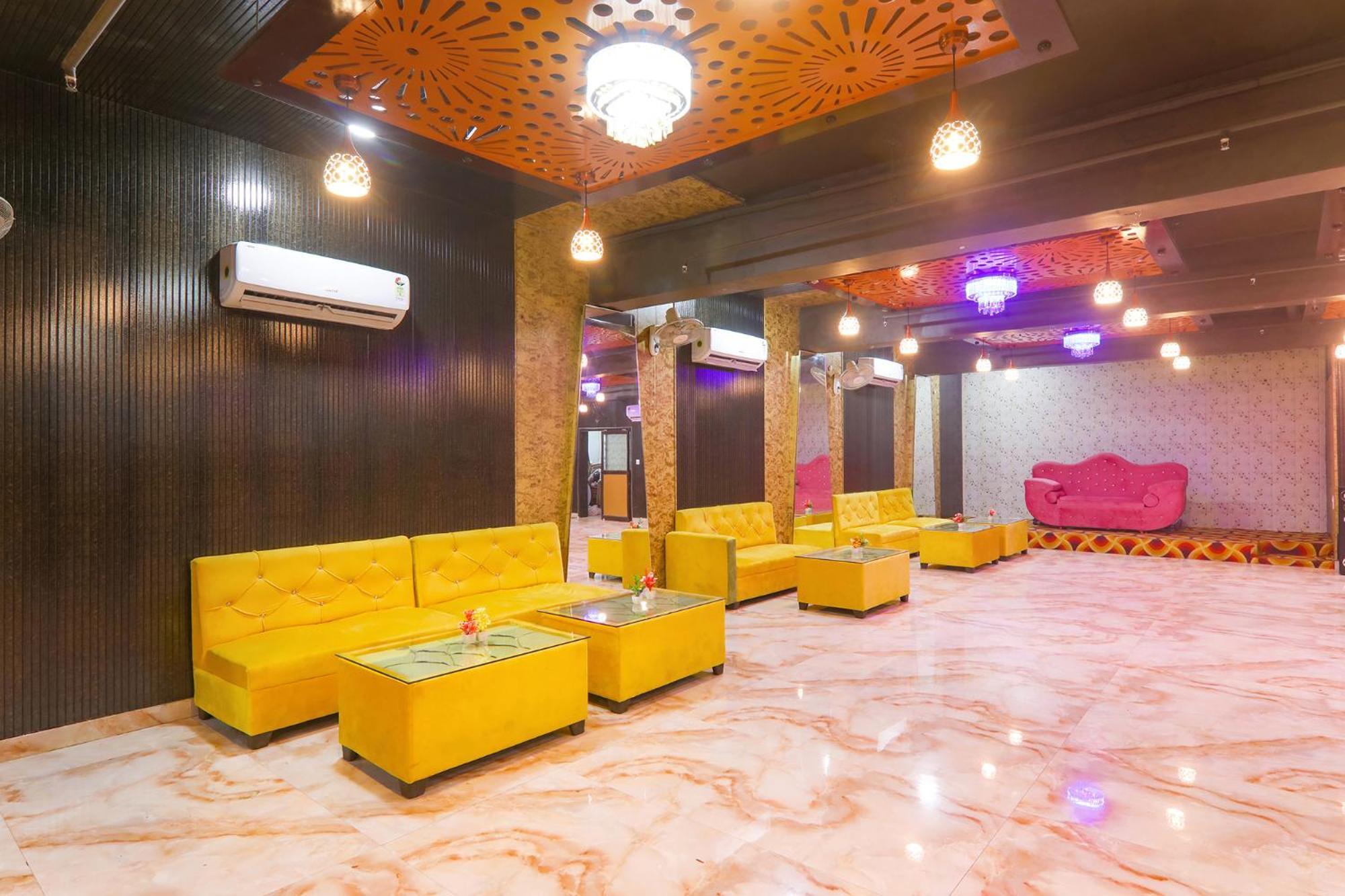 Fabexpress Grand Inn I Chinhat ภายนอก รูปภาพ