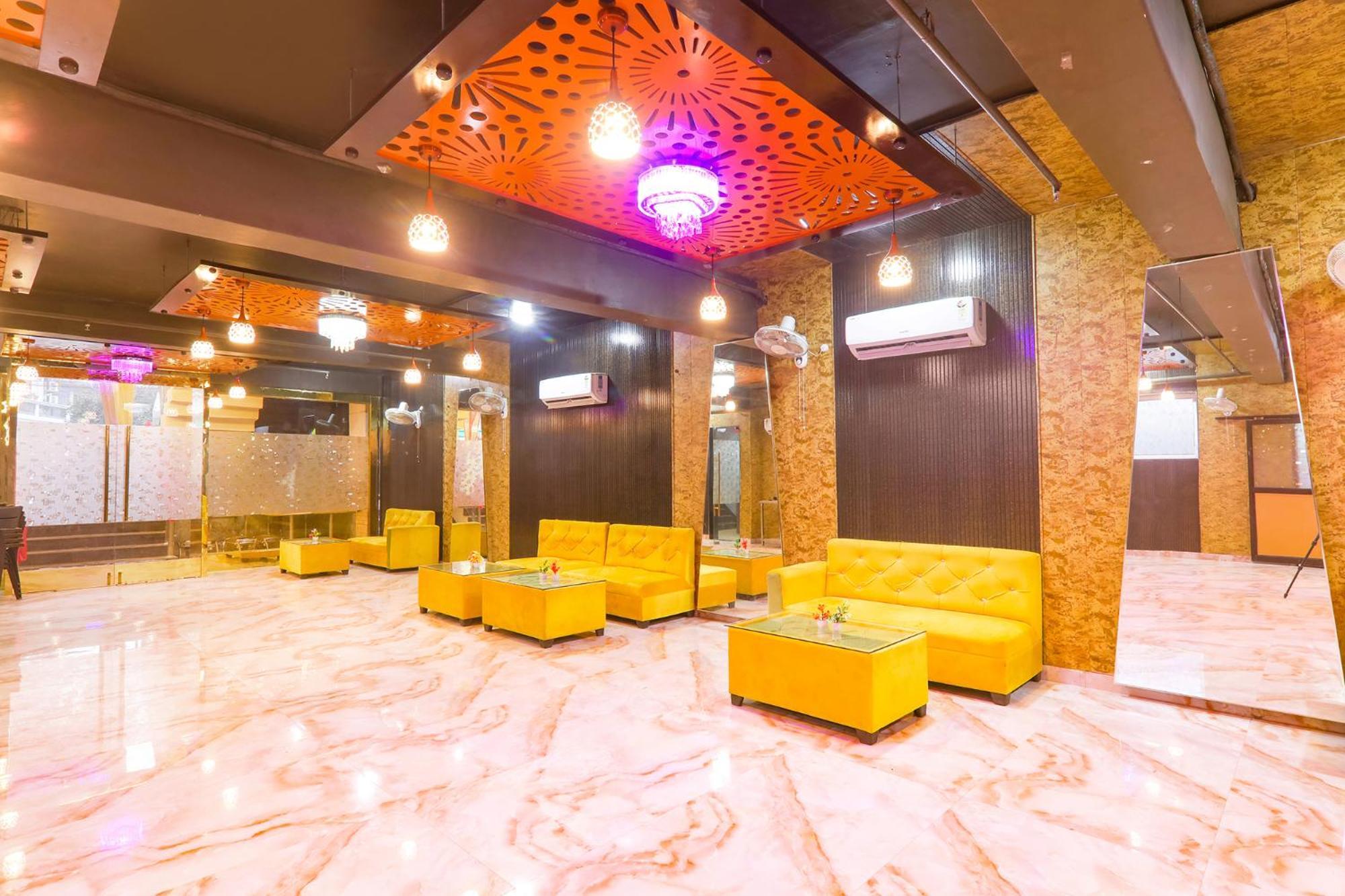 Fabexpress Grand Inn I Chinhat ภายนอก รูปภาพ